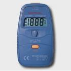 分 辨 率：1℃,1℉;攝 氏 度：-50～-40℃±6℃，-39～-20℃±5℃;-19～0℃±3℃，0～500℃±0.75%;501～750℃±1%
華 氏 度:：-58～-4℉±7℉，-3～-32℉±4℉;32～932℉±2℉，933～1382℉±1℉.

