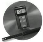 8612型 溫濕度表理想的測(cè)量溫度，濕度和露點(diǎn)的儀表。包含一個(gè)帶有螺旋線的探針，可便捷的伸到太熱和太冷的槽、及類似極難觸及的區(qū)域進(jìn)行測(cè)量。濕度:5-95%RH.溫度:0-60℃.露點(diǎn):-15-49℃ 