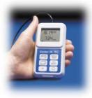  Certifier? FA 呼吸機分析儀是理想的生物醫(yī)學檢測設備，廣泛適用于呼吸機、通風檢測 (醫(yī)院或家庭保健)、供氧中心、麻醉氣體傳輸系統(tǒng)等場合。