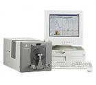 電腦控制下的精確可靠的桌面式儀器，可通過(guò)Windows系統(tǒng)軟件加以操作 

采用d/8(擴(kuò)散照明/8°受光方式)光學(xué)系統(tǒng)。 

測(cè)量口徑為φ25.4mm、φ8mm、3×5mm。 

可通過(guò)d/0光學(xué)系統(tǒng)測(cè)量透射色。 

可進(jìn)行UV光量的調(diào)整和熒光色的測(cè)量。

