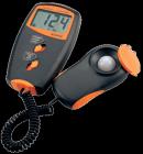 測(cè)試范圍：1~100,000Lux
準(zhǔn)確度：≤10,000Lux時(shí)，± (4%+10個(gè)字)
　　　　 >10,000Lux時(shí)，± (5%+10個(gè)字) 
