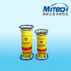 二、儀器特點(diǎn)：
1、體積小、重量輕、攜帶方便，操作簡(jiǎn)單。
　　2、發(fā)生器采用SF6氣體絕緣和陽(yáng)極接地、風(fēng)扇強(qiáng)迫冷卻，安全可靠。
　　3、控制器采用寬范圍硬件設(shè)計(jì)，壽命長(zhǎng)、故障率極低。
　　4、抗干擾性強(qiáng)，電網(wǎng)在180V-250V范圍內(nèi)均可工作。
　　5、具有可靠延時(shí)開機(jī)功能，更適合野外作業(yè)。
　　6、自動(dòng)化程度高，故障自動(dòng)檢索并顯示。
　　7、嚴(yán)格按1：1工作休息，永不存在誤開機(jī)現(xiàn)象。
8、采用進(jìn)口線高壓包，產(chǎn)品質(zhì)量進(jìn)一步提高。
