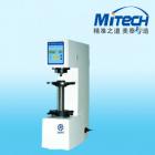 一、簡(jiǎn)介
       HBE-3000A電子布氏硬度計(jì)適用于測(cè)定黑色金屬、有色金屬的布氏硬度。本機(jī)采用閉環(huán)式傳感器加載、電子控制系統(tǒng)，具備10級(jí)的試驗(yàn)力。本機(jī)具有精度高、高重復(fù)性和穩(wěn)定性，操作簡(jiǎn)便等特點(diǎn)。
