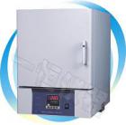 產(chǎn)品特點(diǎn)：

◆人性化設(shè)計(jì)：

●硅酸鋁陶瓷纖維爐膛電阻爐：具有重量輕，升溫速度快，節(jié)能、省時(shí)等特點(diǎn)，能滿足各種快速燒結(jié)要求。

●箱體壁和爐膛體采用雙層結(jié)構(gòu)設(shè)計(jì)，并配有冷卻風(fēng)扇，使用過(guò)程中箱體表面溫度接近于常溫。

●日本進(jìn)口微電腦溫度程序控制器，控溫精確可靠，關(guān)鍵電器零部件均采用國(guó)際名牌產(chǎn)品。

◆智能化可編程多段控制器：（日本島田控制器）

●微電腦程序控制溫度，時(shí)間及升溫速度快慢等程序，以極快的速度進(jìn)行各種燒結(jié)試驗(yàn)。

●可預(yù)設(shè)32段/32步可編程序，每段時(shí)間最大可設(shè)置99小時(shí)59分。

●多段可編程控制，真正實(shí)現(xiàn)自動(dòng)控制和運(yùn)行。

