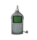 特點(diǎn)：

● 同時(shí)測(cè)量a、v、s三種振動(dòng)量的有效值、峰值、峰峰值，以及F、S兩種時(shí)間計(jì)權(quán)；

● 可進(jìn)行積分測(cè)量，計(jì)算并顯示振動(dòng)的等效值；

● 可選配SD卡存貯數(shù)據(jù)，實(shí)現(xiàn)大容量存貯、錄音、U盤(pán)、讀卡器等功能。